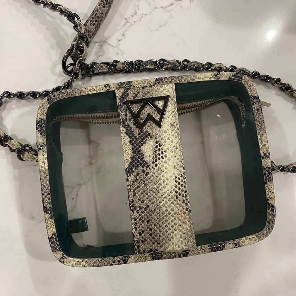Kelly Wynee clear game day handbag